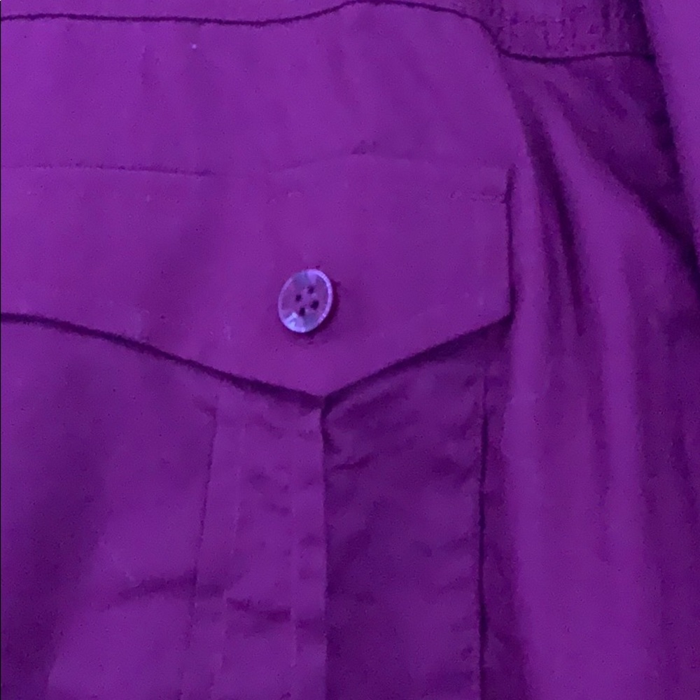 Button up - Picture 6 of 9